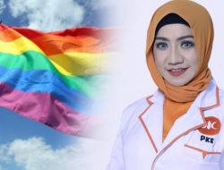 Novi PKS: Kedubes Inggris Kibarkan Bendera LGBT, ‘Tak Hormati Budaya Indonesia’