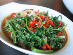 Resep Membuat Tumis Kangkung Seenak Restoran