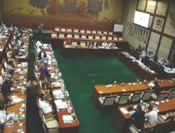 Pengusiran Dirut Pertamina Hulu Indonesia Oleh Komisi VII DPR Saat Rapat.