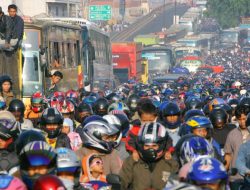 Apabila Arus Mudik Macet, YLKI Sarankan Gratiskan Jalan Tol Demi Keamanan dan Keamanan!