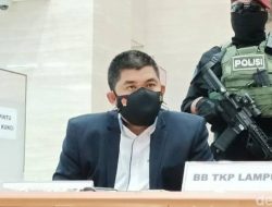 Densus 88 Korban Penusukan Teroris Asal Uzbekistan Kondisinya Membaik.