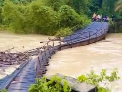 Sejumlah Jembatan di Aceh Timur Hancur Akibat Diterjang Banjir