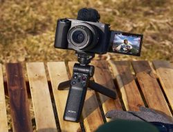 Simak Spek dan Harga Sony ZV-E1, Kamera Cinematic Terbaik Untuk Vlogging!