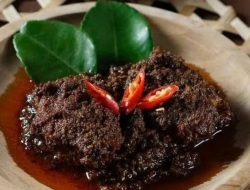 10 Makanan Khas Nusantara Asli Indonesia Yang Digemari Turis Mancanegara! Wajib Baca!