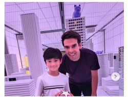 Rafathar Foto Bersama Legenda Sepak Bola Ricardo Kaka, Bikin Iri Nitizen !