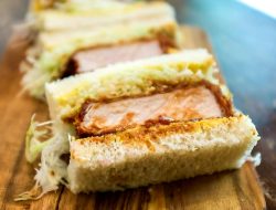 Yuk Simak Resep Katsu Sando Versi Lokal, Sandwich Isi Daging Renyah yang Praktis!