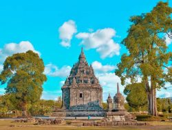 Yuk Wisata Ke Candi Sojiwan, Menikmati Keindahan dan Keunikan Candi Buddha di Klaten!