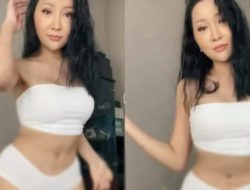 Gegara Pamer Bra Dan Celana Dalam Di TikTok Lucinta Luna Di Ledekin Netizen ‘Indahnya Ciptaan Dokter’