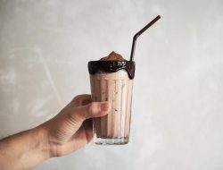 Waspadai! Kurangi Konsumsi Minuman Manis untuk Kesehatan Anda