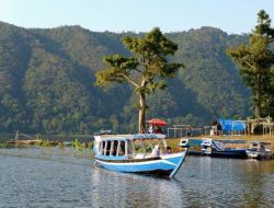 Waduk Cirata di Purwakarta: Destinasi Wisata Alam yang Memukau