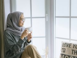 Atomic Habits:  Cara Membangun Kebiasaan Baik dan Meninggalkan Kebiasaan Buruk, Mudah dan Efektif