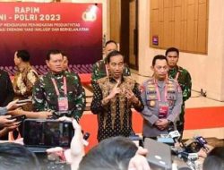 Presiden Jokowi Pimpin Rapat Rencana Pembebasan Pilot Susi Air yang Disandera KKB