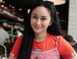 Butuh Biaya Persalinan, Denise Chariesta Sampe ‘Jual Celana Dalam Bekas’? Netizen ‘CD Kok Preloved Bau Kali’