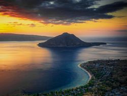 Travel Blog: Bercengkrama Bersama Sahabat di Alor, Surga Bawah Laut dan Budaya Nan Memukau!