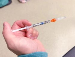 Pilihan Metode Keluarga Berencana: Memahami KB Alami dan Efek Samping KB Suntik