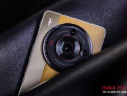 Nubia Z50S Pro, Smartphone dengan Layar 1.5K, Snapdragon 8+ Gen 2, dan Kamera 35mm