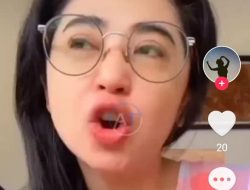 Dewi Perssik Meradang Gegara Ucapan King Saipul Jamil Singgung Tentang Dirinya Idap Hyper Sex !