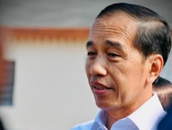 Presiden Jokowi Tanggapi Omongan Rocky Gerung: Itu Hal Kecil!