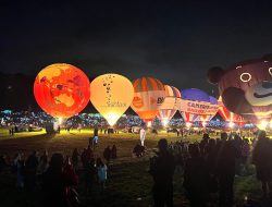 Kemeriahan Festival Balon Udara di Bristol Inggris, Pesta Warna di Langit !