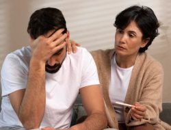 Cara Mendukung Pasangan yang Mengalami Depresi