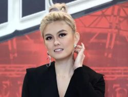 Memukau Penonton Saat Tampil Di Ultah SCTV, Agnes Mo Jadi Sorotan Netizen !