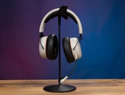 Beyerdynamic MMX 200, Headset Gaming Nirkabel dengan Suara dan Mikrofon Berkualitas Tinggi