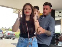 Terlihat Dekat Dengan Pria Bule, Nathalie Holscher Dicibir Netizen ‘Kasihan Adzam Papanya Banyak’