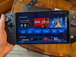 Lenovo Legion Go, Perangkat Handheld Gaming dengan Windows 11 dan Layar QHD+