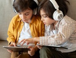 Transformasi Pendidikan: Dampak Positif Penggunaan HP Bagi Pengetahuan Pelajar