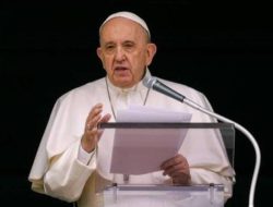 Paus Fransiskus Kutuk Kekerasan di Gaza, ‘ Ini Bukan Perang, Ini Terorisme! ‘