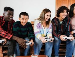 Meriahkan Tahun Baru 2024 dengan 10 Games Seru Bersama Keluarga