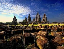 Mitos Candi Roro Jonggrang: Kisah Cinta Tragis yang Membentuk Candi Prambanan