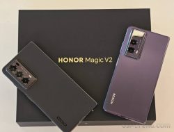 Honor Magic V2, Ponsel Lipat dengan Snapdragon 8 Gen 2 dan Layar 120Hz