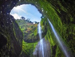 Mitos Air Terjun Mandakaripura, Legenda dan Keindahan Alam di Kabupaten Probolinggo