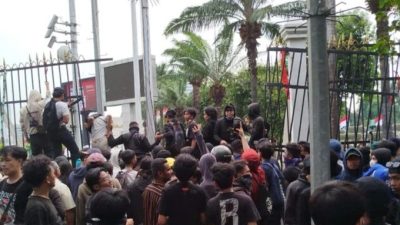 Pengesahan RUU di Batalkan DPR, Pilkada 2024 Tetap Mengacu Putusan Mahkamah Konstitusi (MK)
