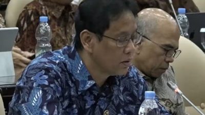Purbaya Dicopot Prabowo Saat Rapat DPD? Ini Fakta di Balik Telepon Mendadak di Senayan